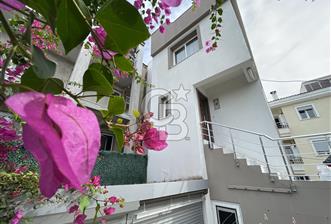 ÇEŞME MERKEZ'DE SATILIK 3+1  TRİPLEKS VİLLA - 3 - 310130