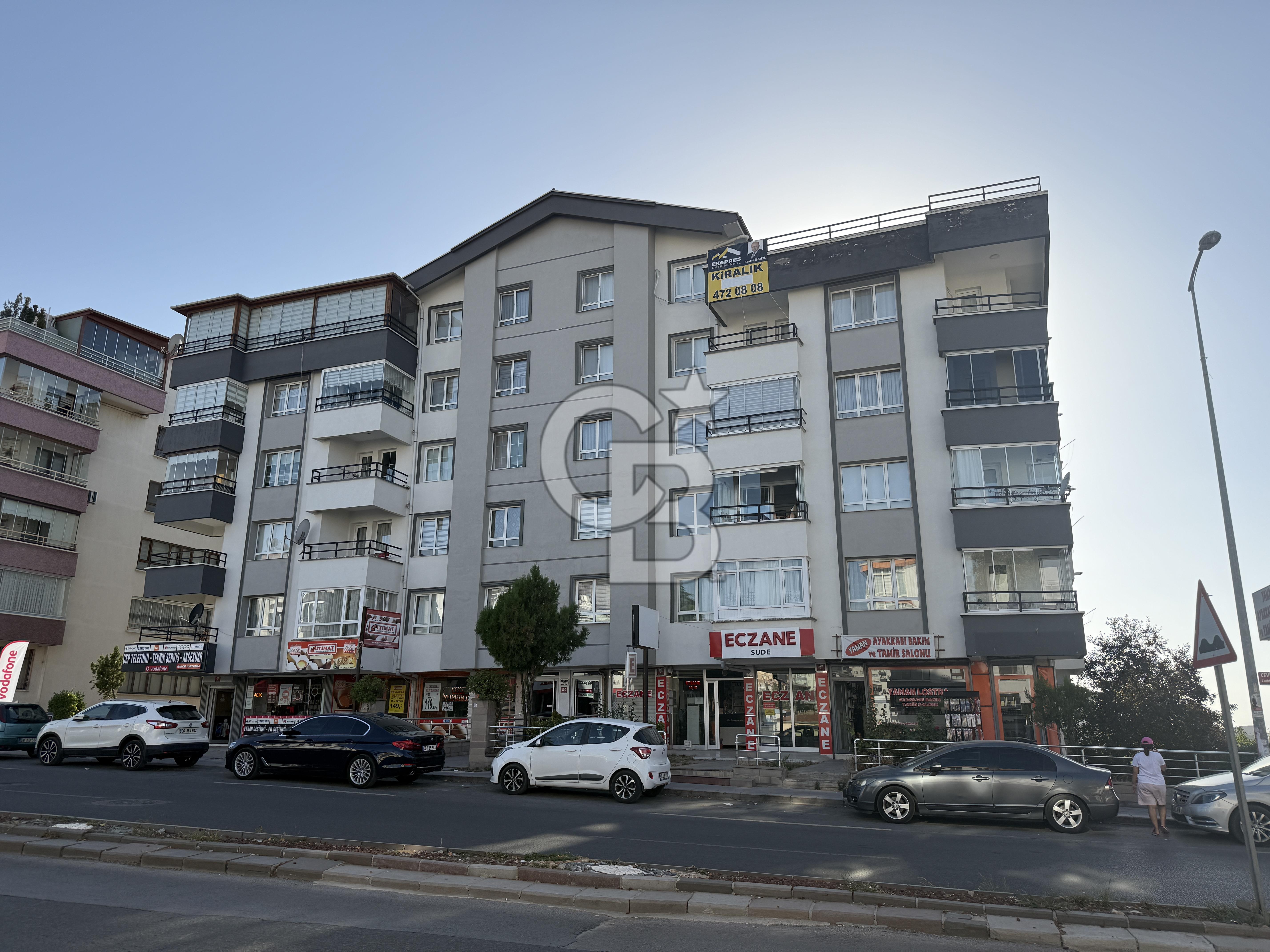 CEVİZLİDERE CADDESİ ÜZERİNDE MUHTEŞEM MANZARALI KİRALIK DAİRE