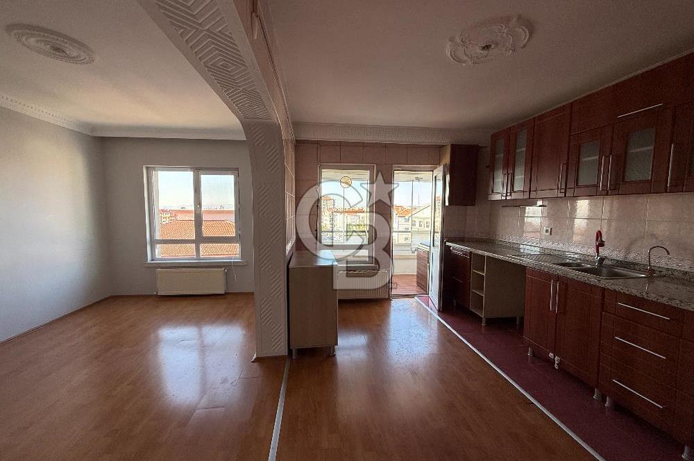 CEVİZLİDERE CADDESİ ÜZERİNDE MUHTEŞEM MANZARALI KİRALIK DAİRE