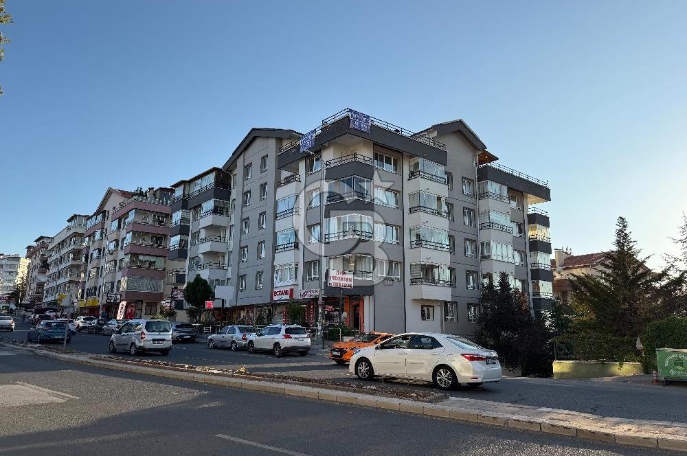 CEVİZLİDERE CADDESİ ÜZERİNDE MUHTEŞEM MANZARALI KİRALIK DAİRE