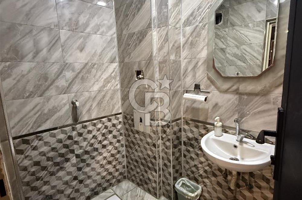 UĞURLU İŞ MERKEZİ 2.KATTA SATILIK 300 M² İŞYERİ