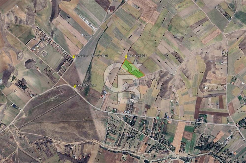 KAHRAMANKAZAN GÖVENÇTE İMARA ÇOK YAKIN SATILIK HİSSELİ TARLA