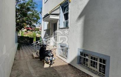 Elazığ Merkezde Satılık Kira Getirili 4 Katlı Bina