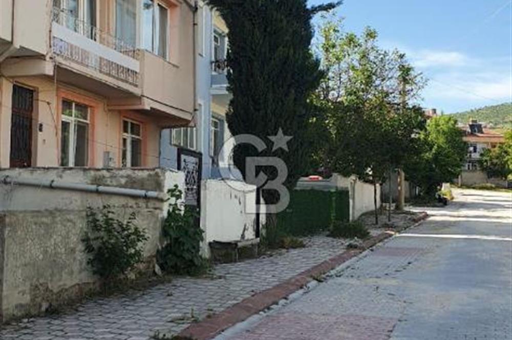 Elazığ Merkezde Satılık Kira Getirili 4 Katlı Bina