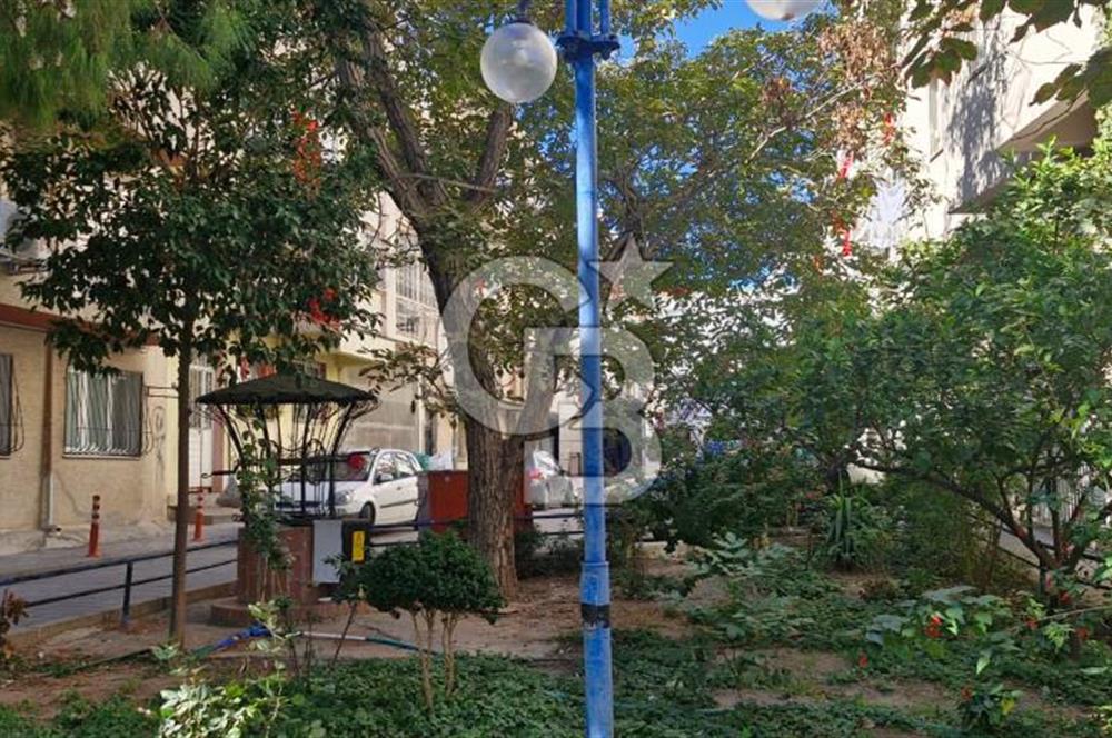 Balçova Fevzi Çakmak’ta Merkezi Konumda Geniş 2+1 Daire