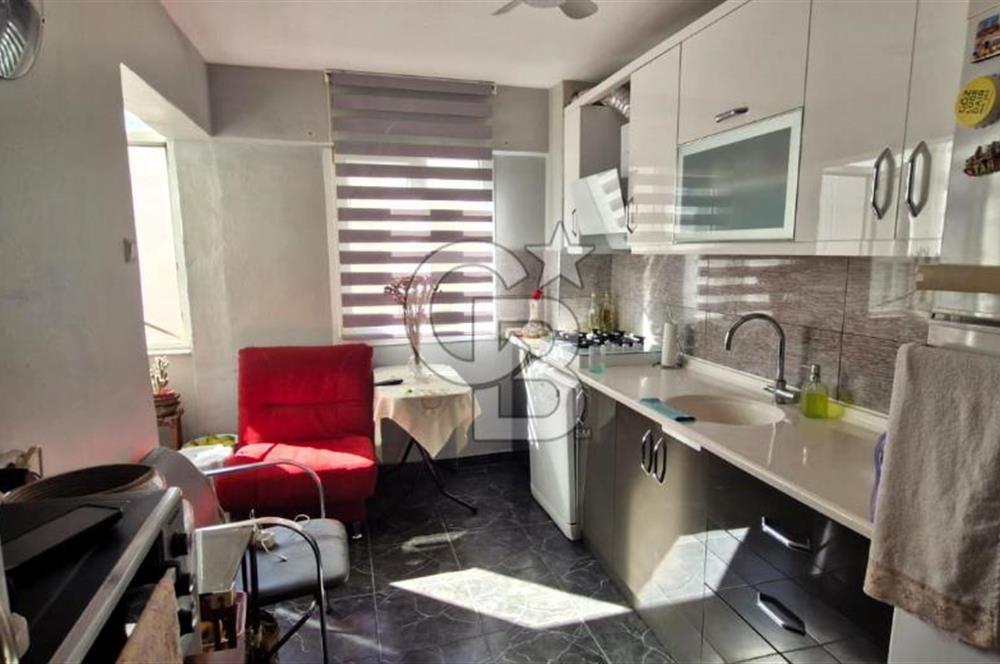 Balçova Fevzi Çakmak’ta Merkezi Konumda Geniş 2+1 Daire