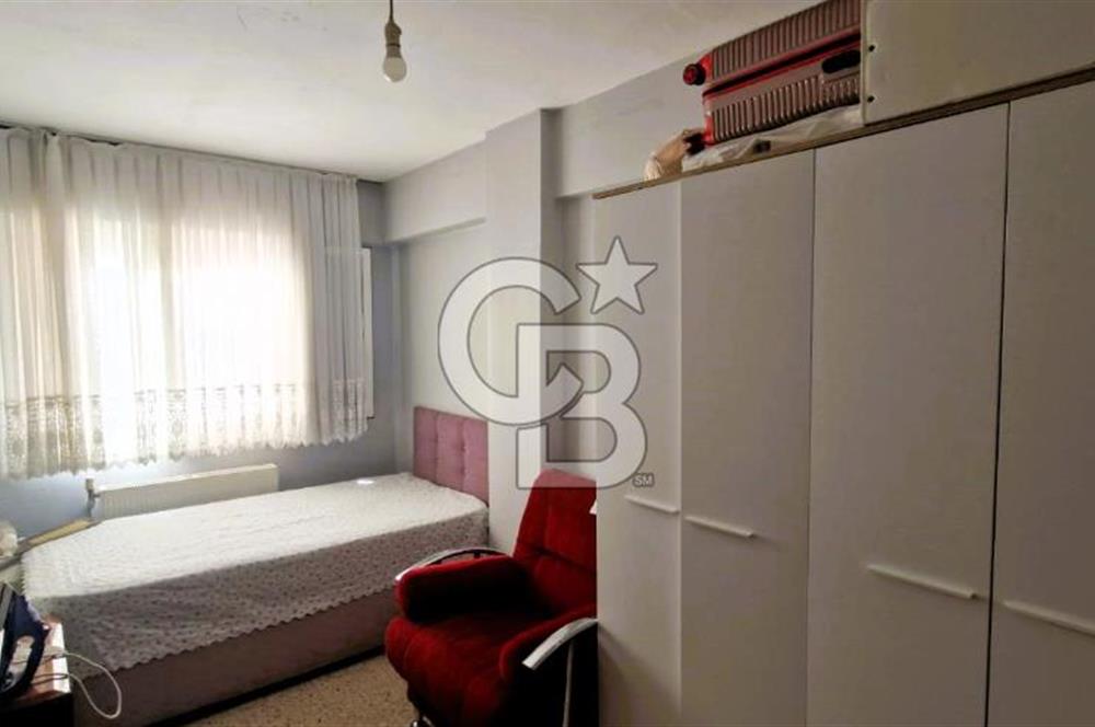 Balçova Fevzi Çakmak’ta Merkezi Konumda Geniş 2+1 Daire