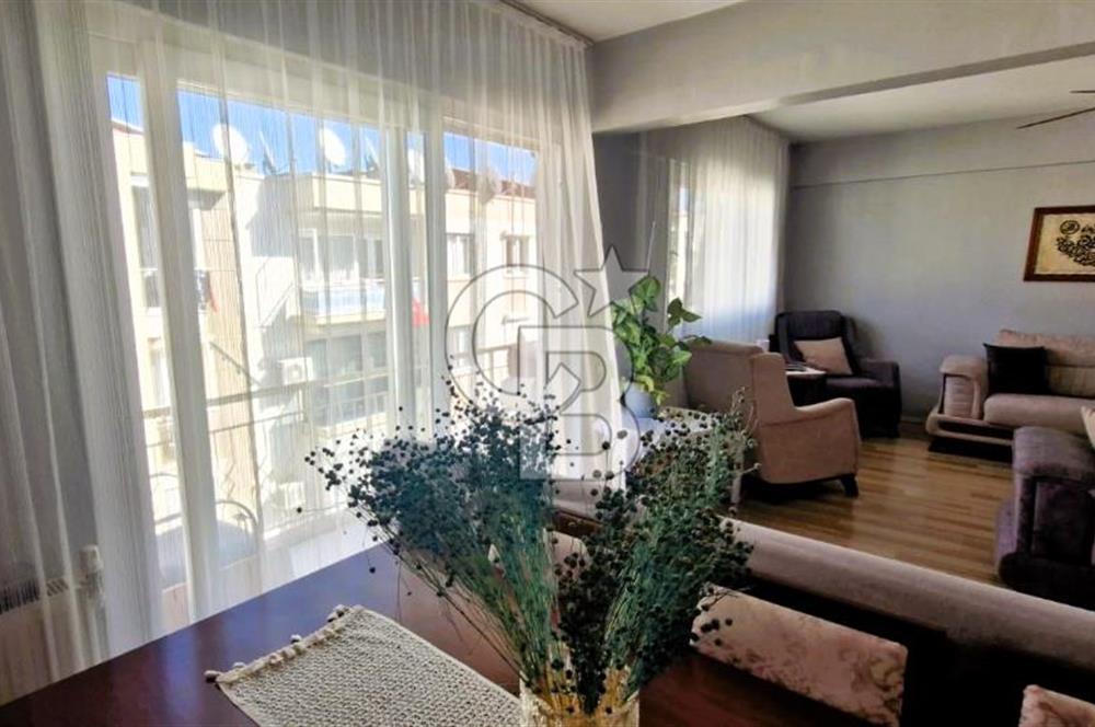 Balçova Fevzi Çakmak’ta Merkezi Konumda Geniş 2+1 Daire