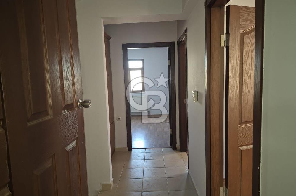 MAMAK LALAHAN KARŞIYAKA MAH. SİTEDE 5+2 SATILIK DAİRE