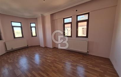 MAMAK LALAHAN KARŞIYAKA MAH. SİTEDE 5+2 SATILIK DAİRE