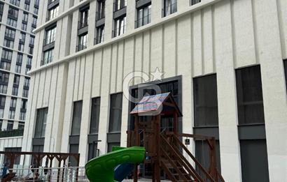 FİNANS MERKEZİNE KOMŞU QUATTRO İSTANBUL SİTESİ SATILIK 2+1 DAİRE