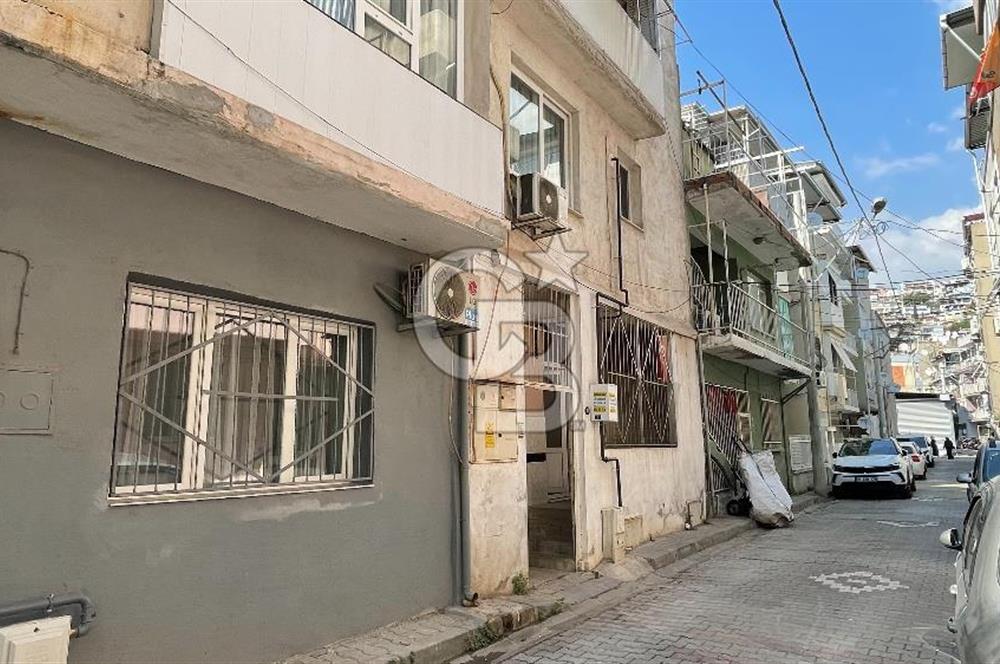 Bayraklı Tepekule Mahallesinde Kiralık Bahçe Katı 3+1 Daire