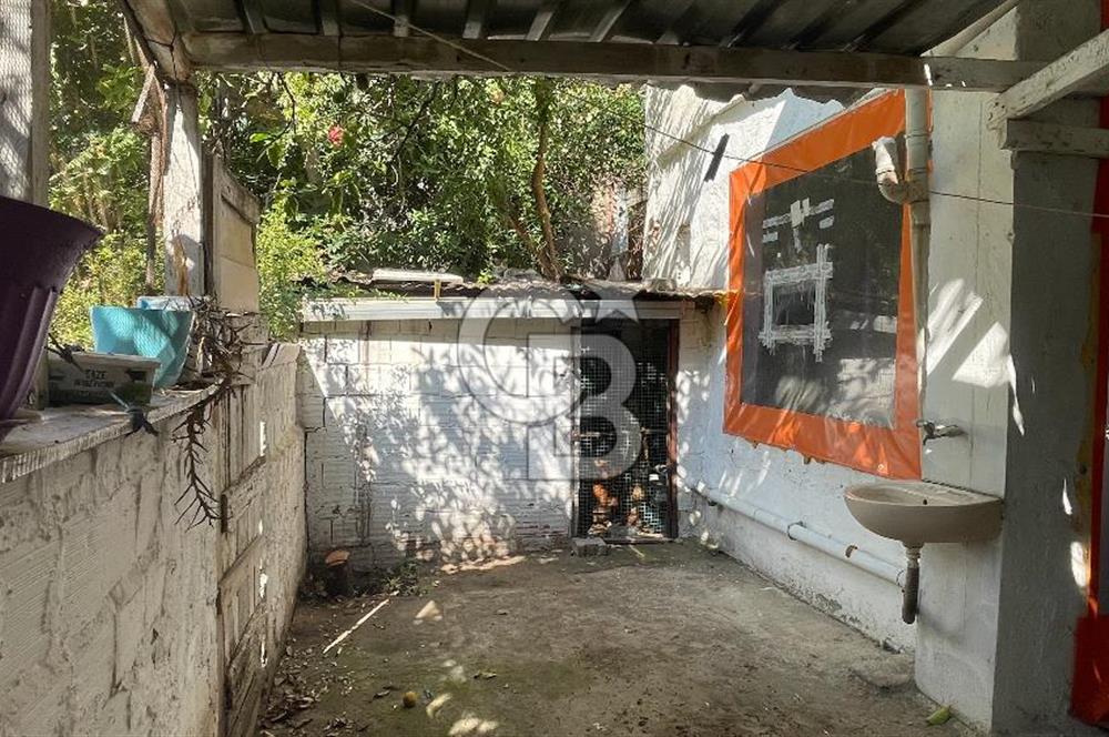 Bayraklı Tepekule Mahallesinde Kiralık Bahçe Katı 3+1 Daire