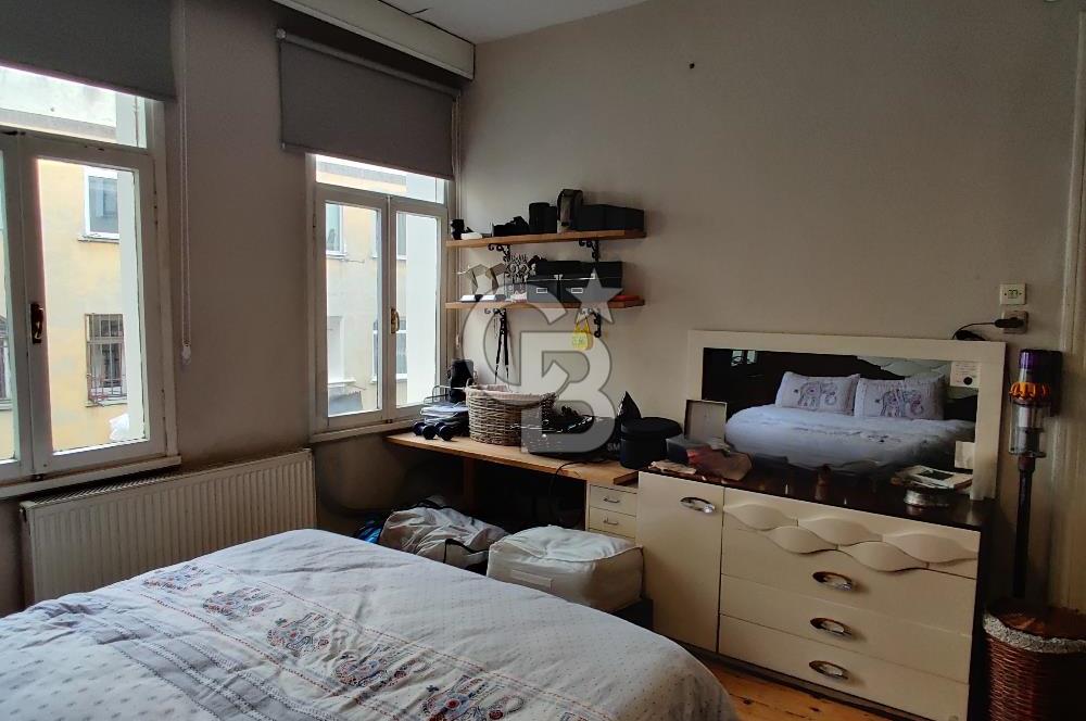  BEYOĞLU BOĞAZKESEN CADDESİNDE - SATILIK 2+1 YÜKSEK TAVANLI DAİRE 