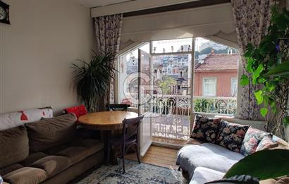  BEYOĞLU BOĞAZKESEN CADDESİNDE - SATILIK 2+1 YÜKSEK TAVANLI DAİRE 