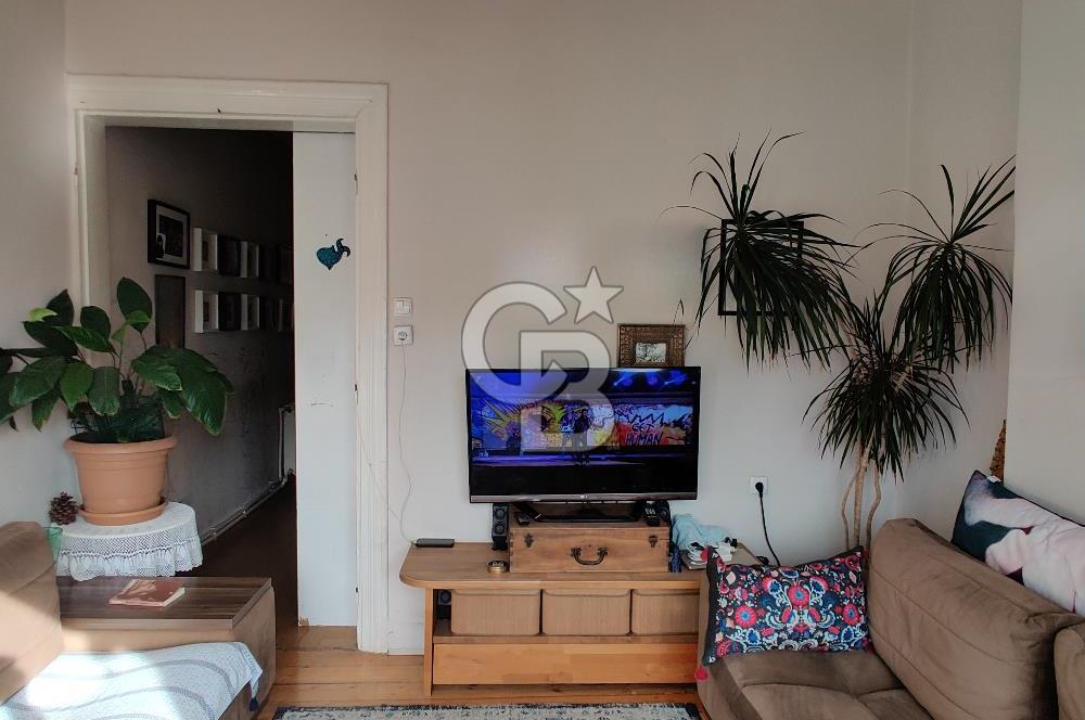  BEYOĞLU BOĞAZKESEN CADDESİNDE - SATILIK 2+1 YÜKSEK TAVANLI DAİRE 