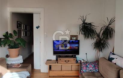  BEYOĞLU BOĞAZKESEN CADDESİNDE - SATILIK 2+1 YÜKSEK TAVANLI DAİRE 