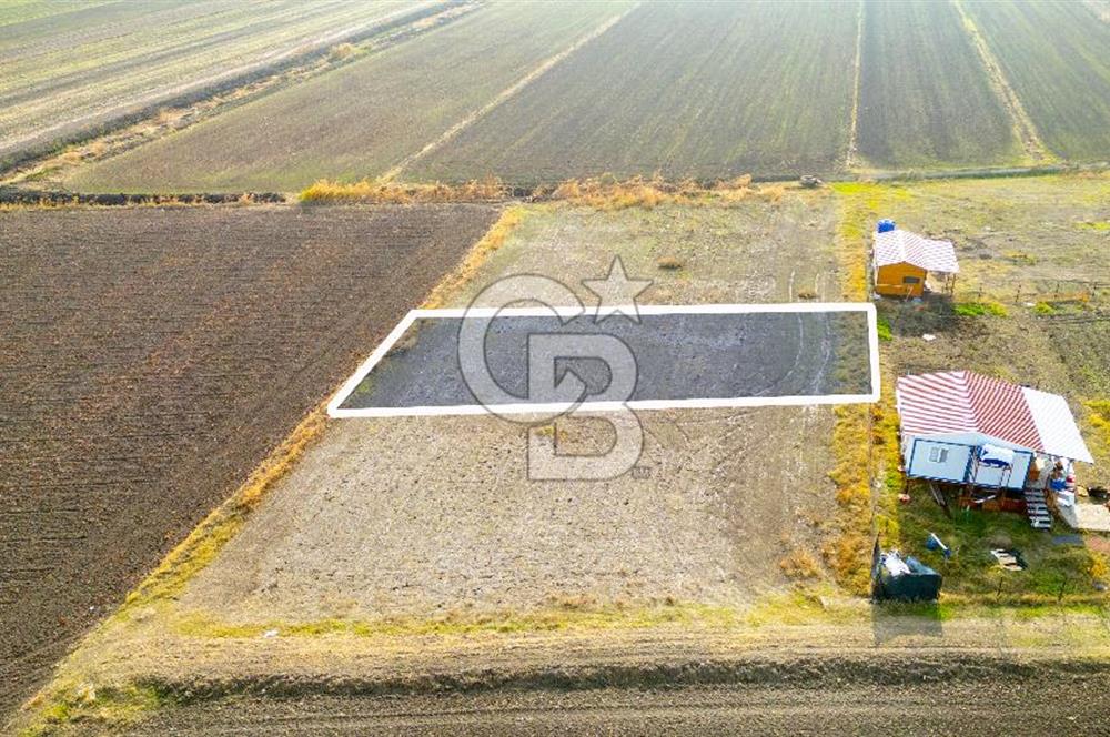 Foça Gerenköy'de Satılık 389 m2 Hisseli Tarla