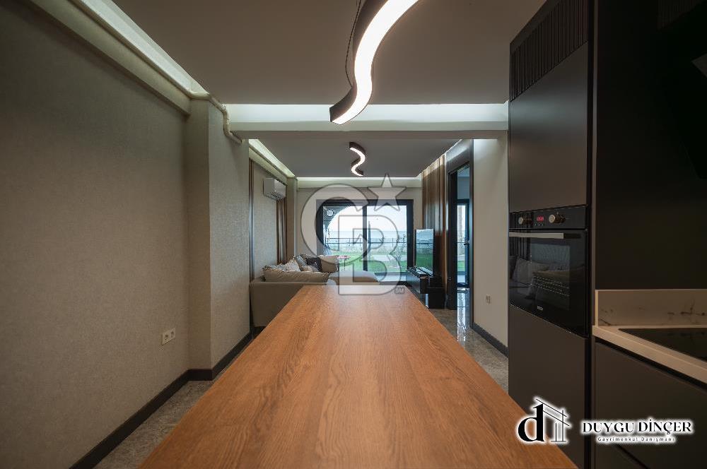 URLA KALABAK MOBİLYALI KİRALIK DENİZE SIFIR 2+1 + PLUS DAİRE