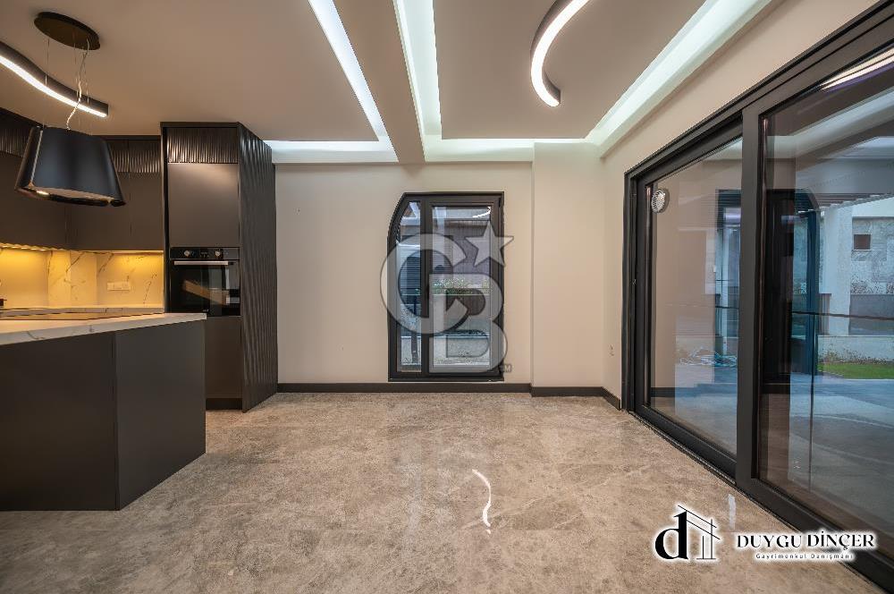 URLA KALABAK DENİZE SIFIR 1. KAT 2+1 + PLUS DAİRE