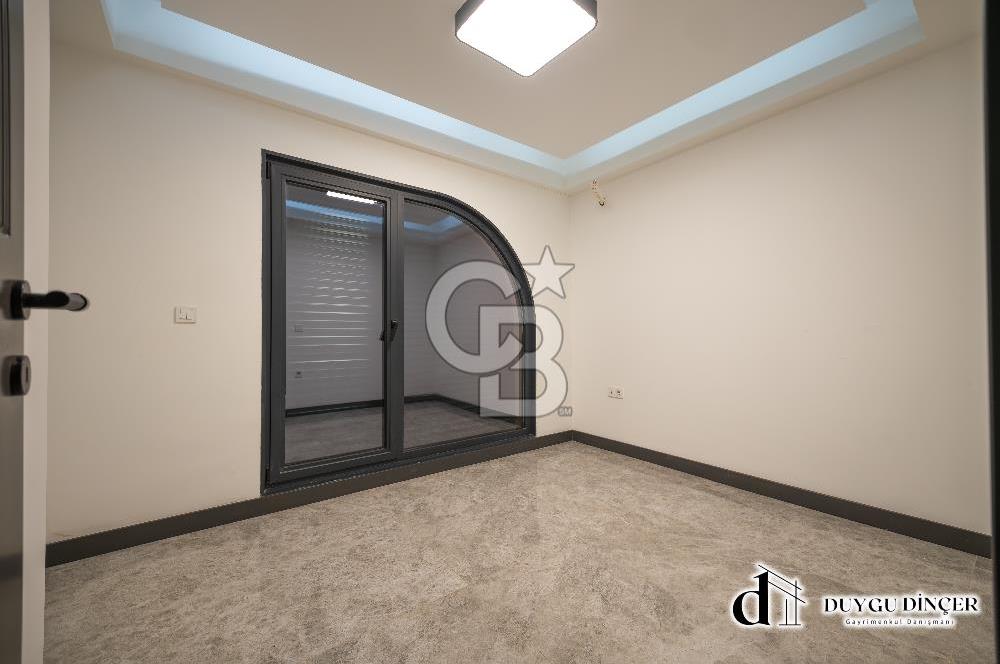 URLA KALABAK DENİZE SIFIR 1. KAT 2+1 + PLUS DAİRE