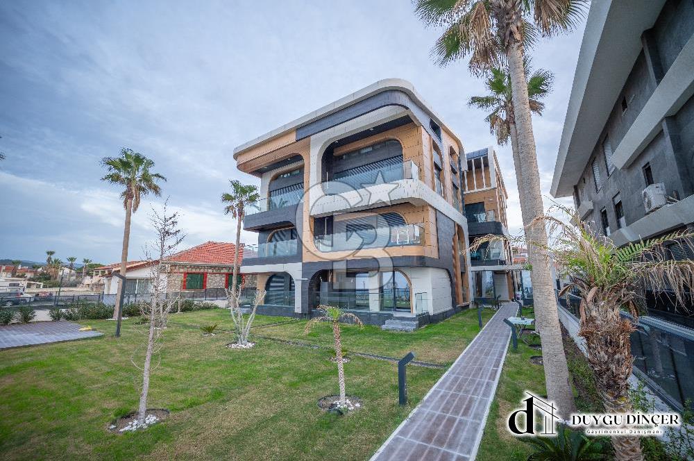 URLA KALABAK DENİZE SIFIR 1. KAT 2+1 + PLUS DAİRE