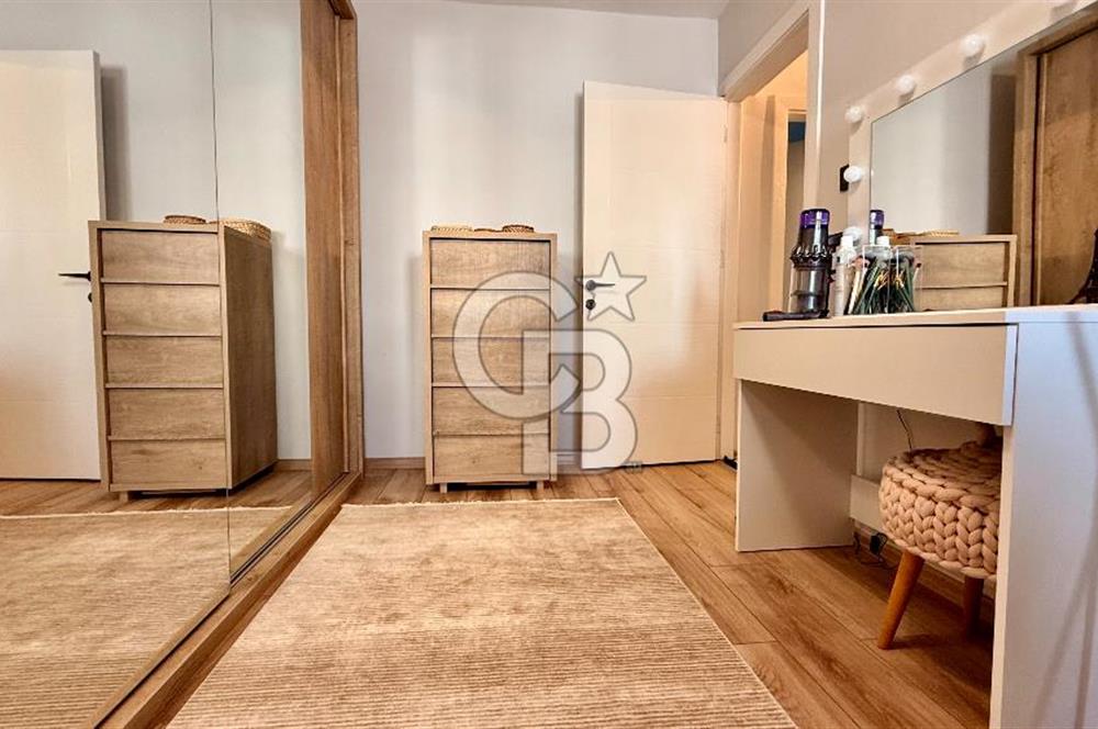 BAYRAKLI TEPEKULE MAH. SİTE İÇİ LUX TADİLATLI SATILIK GENİŞ 2+1