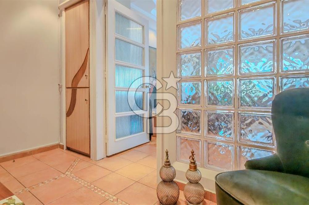 ETİLER'DE METROYA KOMŞU YENİLENMİŞ SATILIK DAİRE