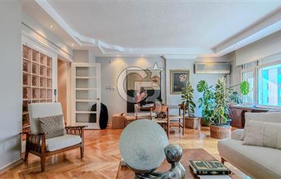 ETİLER'DE METROYA KOMŞU YENİLENMİŞ SATILIK DAİRE