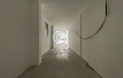 İNÖNÜ CADDESİ ÜZERİ GENİŞ KULLANIMLI KİRALIK DÜKKAN 