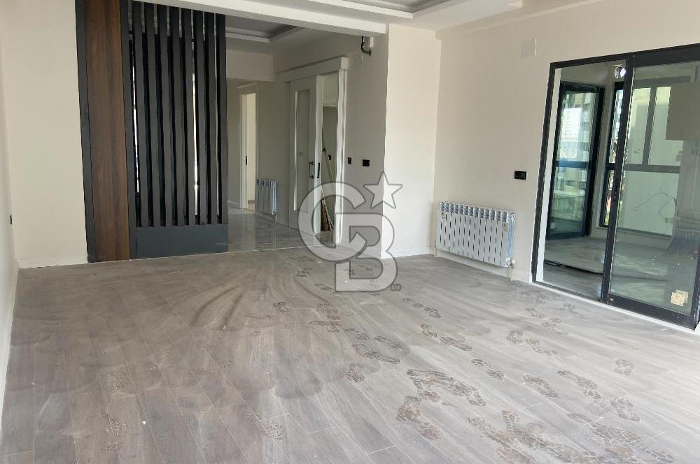 MERSİN MEZİTLİ 75. YIL MAH. BAĞIMSIZ MUTFAKLI 3 BANYOLU KİRALIK 3+1 DAİRE