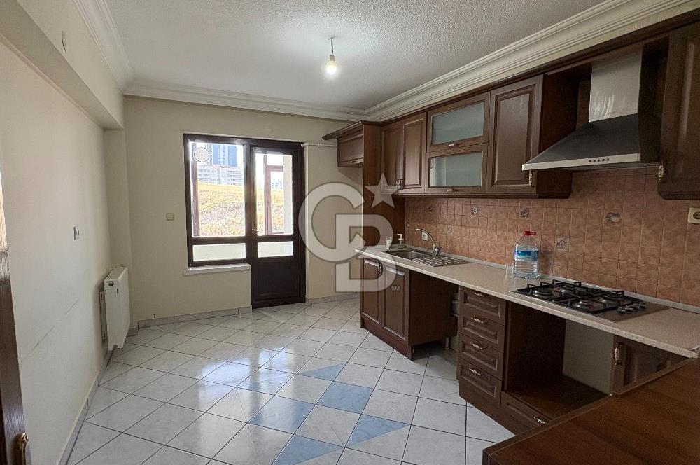 YAŞAMKENT MERKEZİ LOKASYONDA SİTE İÇERİSİNDE KİRALIK 3+1 DAİRE