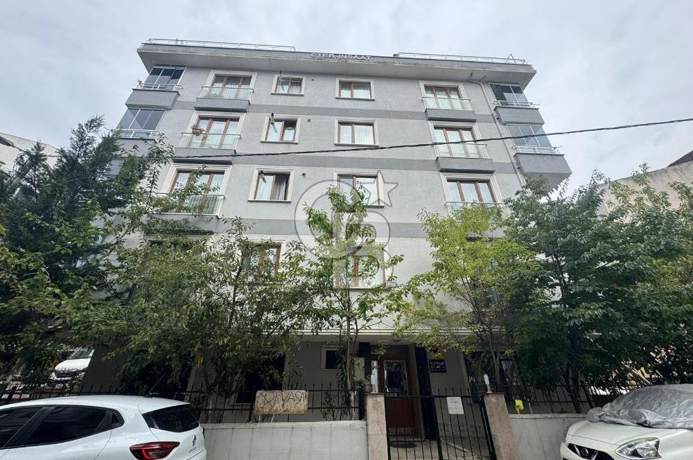 Çekmeköy Merkez Mahallesi'nde 2 + 1 Geniş Daire