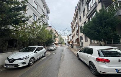 Çekmeköy Merkez Mahallesi'nde 2 + 1 Geniş Daire