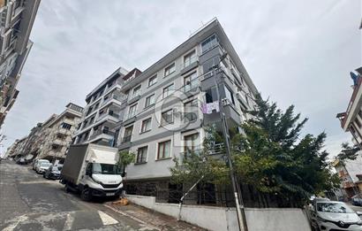 Çekmeköy Merkez Mahallesi'nde 2 + 1 Geniş Daire