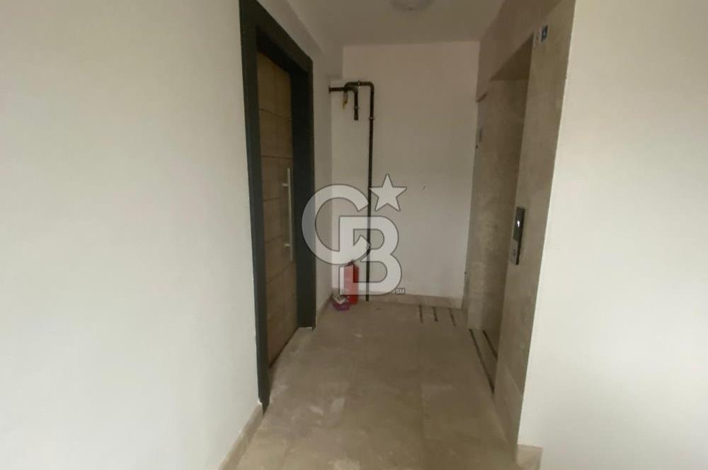 PENDİK SAPANAPAĞLARIN’DA KATTA TEK SATILIK 2+1 DAİRE