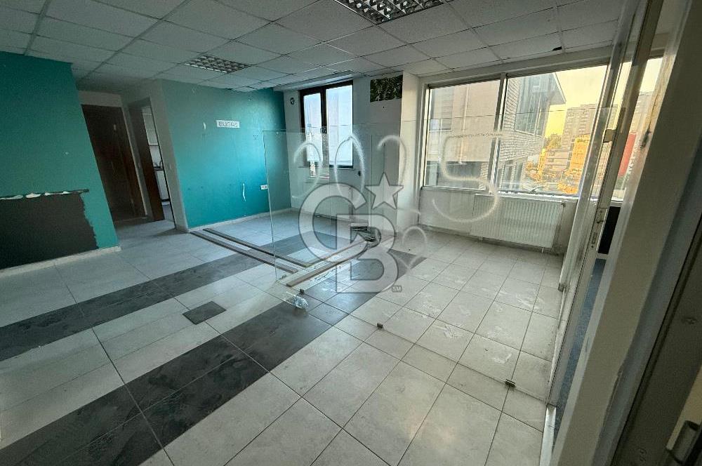 BARAJ YOLUNDA 120 M2 KİRALIK OFİS KATI