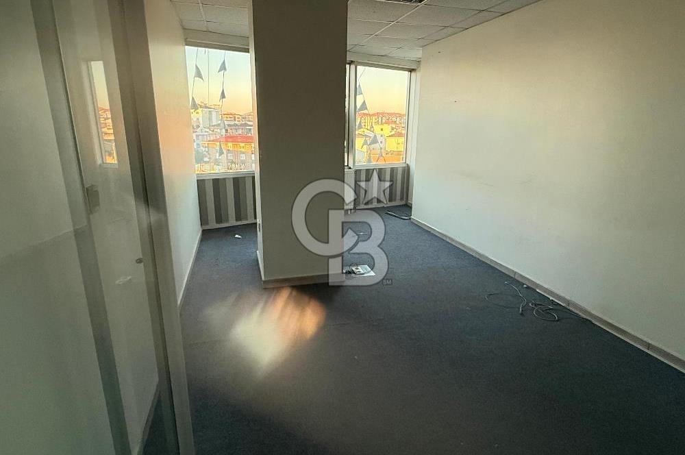 BARAJ YOLUNDA 120 M2 KİRALIK OFİS KATI