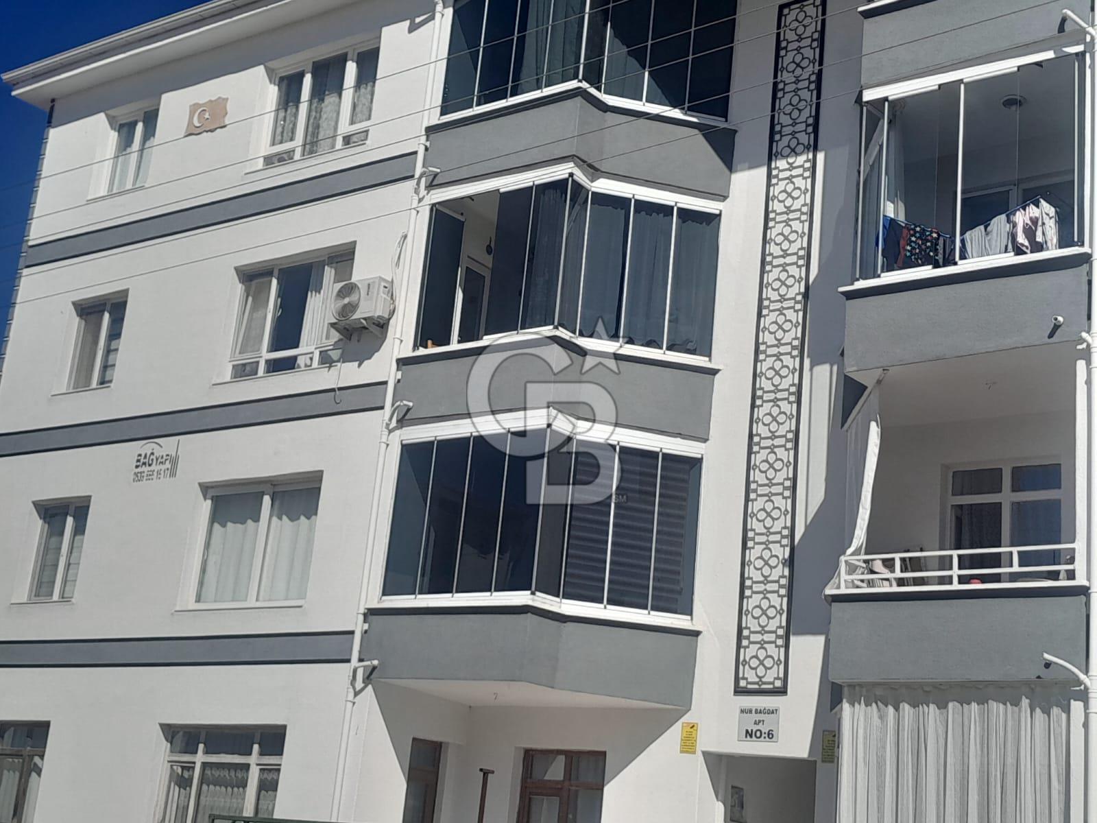 SİNCAN PLEVNE BAHÇEKAPI MAH. FEN İŞLERİ SOKAK DA YAPILI 3+1DAİRE