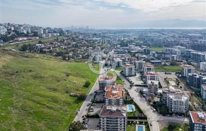 Çiğli Balatçık Mahallesİ Gencerler Sitesinde Satılık 3+1 Daire