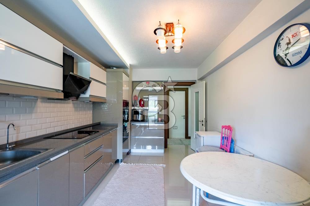 Çiğli Balatçık Mahallesİ Gencerler Sitesinde Satılık 3+1 Daire