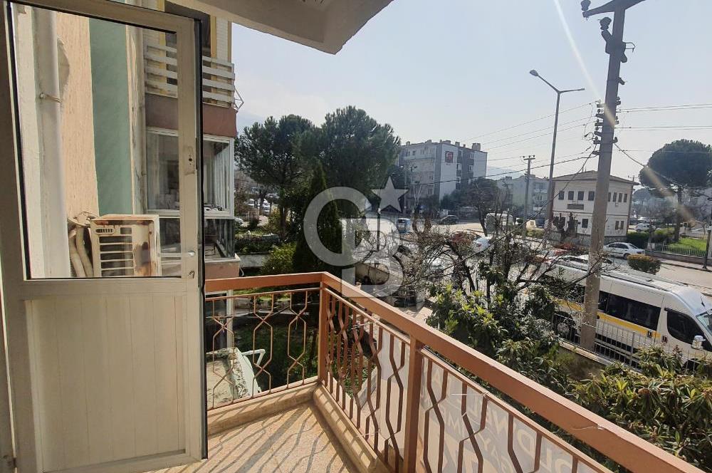 Manisa Yunusemre Hafzasultan Mh.Özsaruhan Bulv.Satılık 3+1