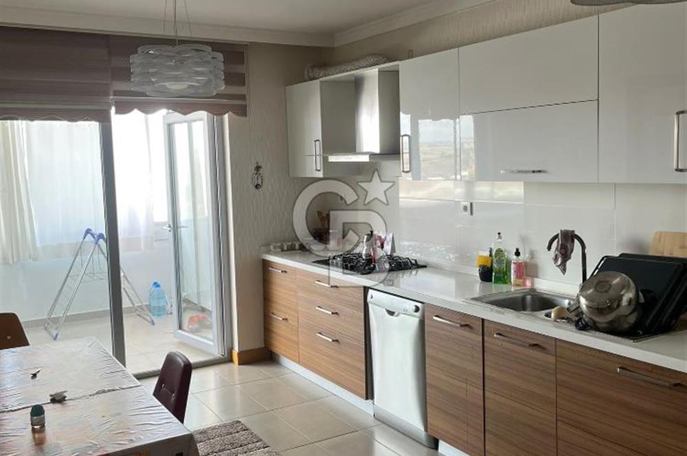 SİTE İÇİNDE LÜX YAPILI MANZARALI GENİŞ SOSYAL ALANLI 4+1 DAİRE