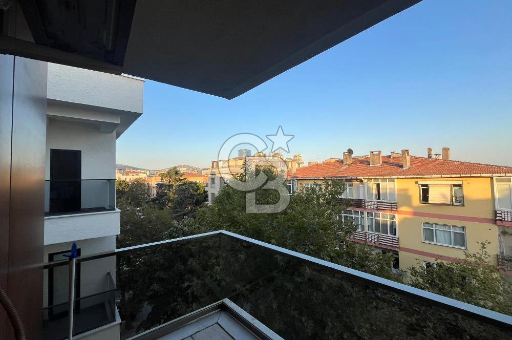 KÜÇÜKYALI MEKTEP CAD. SATILIK BOŞ DENİZ MANZARALI DAİRE 