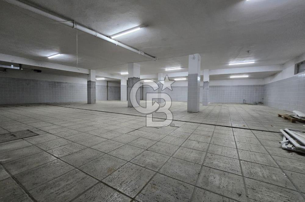 GAZİOSAMPAŞA’DA 25 ARAÇLIK OTOPARKLI 1800 M2 KOMPLE BİNA