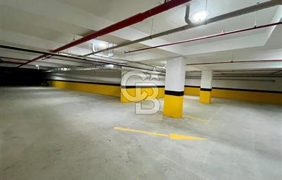 Caddebostan'da güvenlikli yemyeşil site içinde2+1 sıfır daire