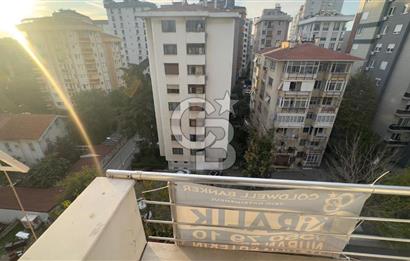 FENERYOLUNDA KÖŞE BİNADA KONUMLU 3+1 ÇİFT BALKONLU 120m2 NET