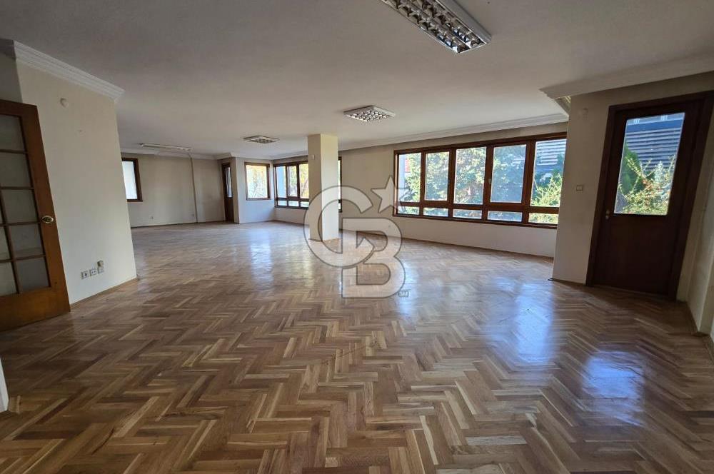 GAZİOSAMPAŞA’DA 25 ARAÇLIK OTOPARKLI 1800 M2 KOMPLE BİNA