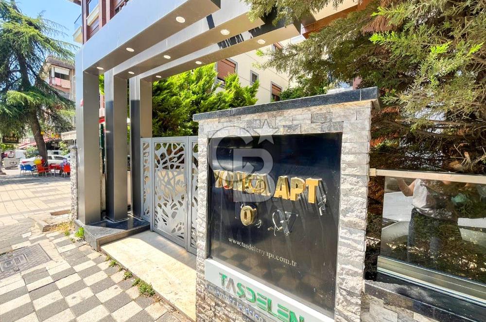KÜÇÜKYALI MEKTEP CAD. SATILIK BOŞ DENİZ MANZARALI DAİRE 