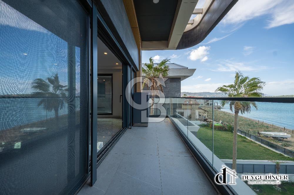 DENİZE SIFIR URLADA 3+1+PLUS SATILIK ÇATI DUBLEKSİ